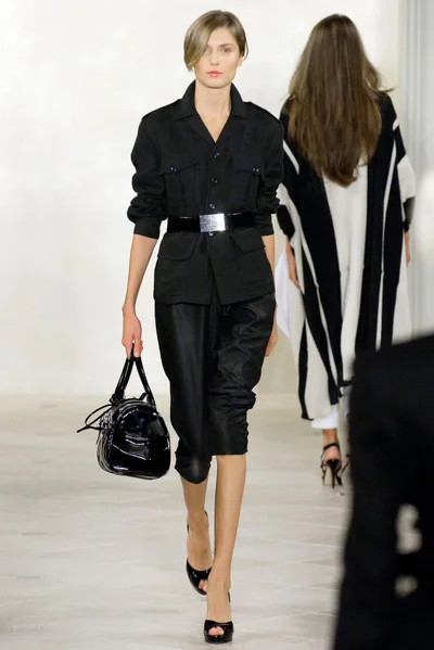 Look 29